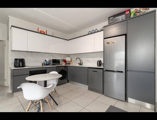 2 BEDROOM APARTMENT FOR SALE IN THE HUNTSMAN